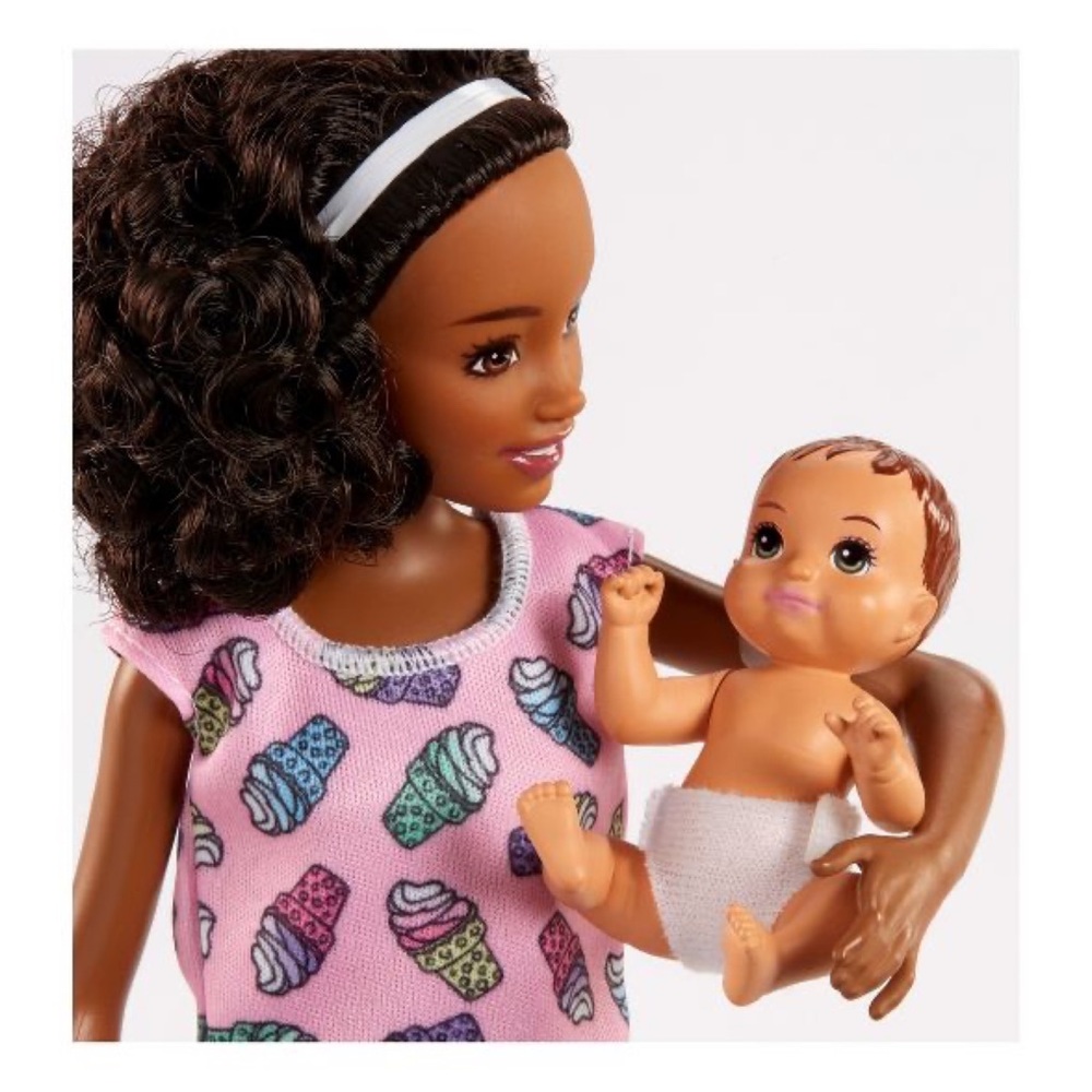 (On Hold for Corttt)🎁Barbie Skipper Doll Set - Picture 2 of 6